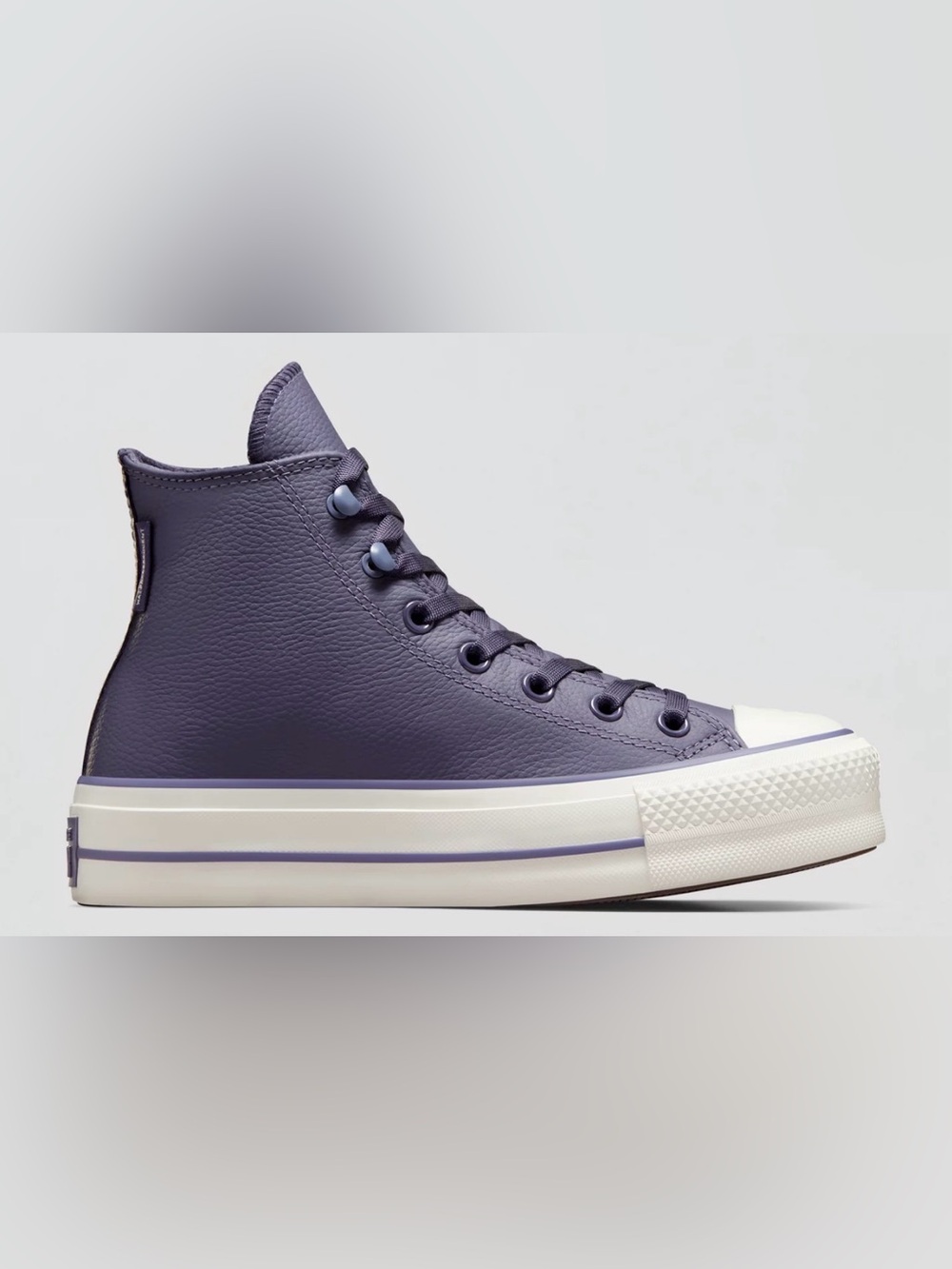 NIB Converse Chuck Taylor All Star Lift Platform Sneaker Size 8 Women’s